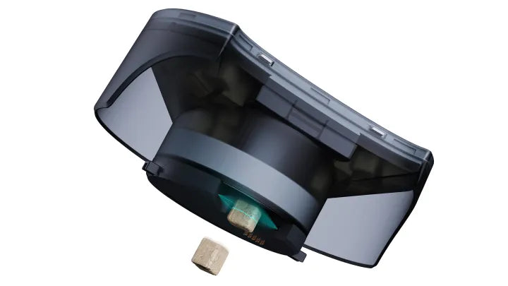 ROLA PetPal A built-in sealing ring and concealed snack spout keep food fresh by resealing after each feeding.